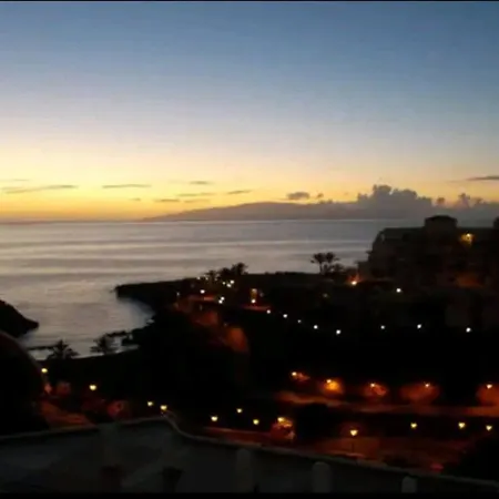 Sunset, Ocean Views 214 * Playa Paraiso (Tenerife)